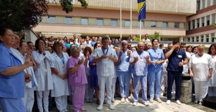 Uposlenici sarajevske Opće bolnice odali počast žrtvama genocida u Srebrenici
