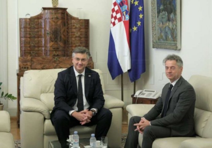 Plenković i Golob: Arbitražu mičemo iz dnevne politike