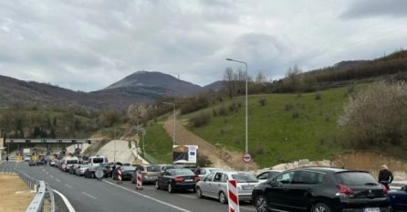 Vozači, naoružajte se strpljenjem: Večeras se očekuju duge kolone vozila na putu Mostar-Sarajevo