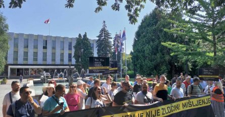 U Banjoj Luci protestna šetnja protiv Dodikovog zakona o kleveti