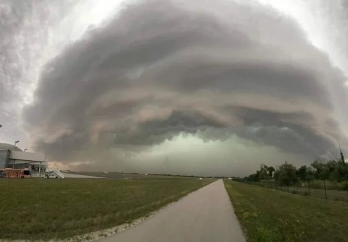 METEOROLOZI OBJAVILI VREMENSKU PROGNOZU DO POLOVINE AVGUSTA: Kad se vraća sunce i visoke temerature