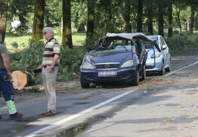 Troje mrtvih u Zagrebu. Sedmero je ozlijeđenih, među njima i radnik s dizalice