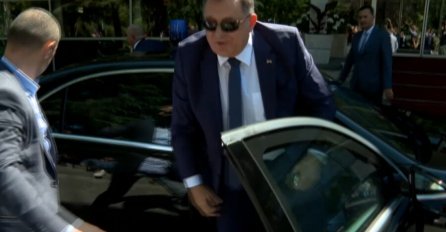 Dodik ogorčen što se saznalo da je bio u SIPA-i