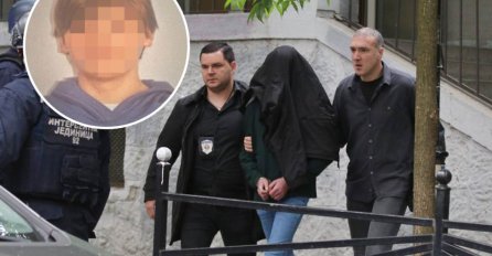 MISTERIOZNI STUDENT BIO U UČIONICI, NA 2 METRA OD DJEČAKA: Njegovo ime drži se u tajnosti, evo kako će pomoći u istrazi