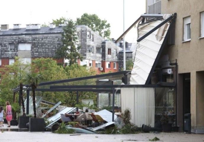 ČETVRTA ŽRTVA OLUJE U HRVATSKOJ: Vatrogasac poginuo u nevremenu, stradao dok je bio na intervenciji