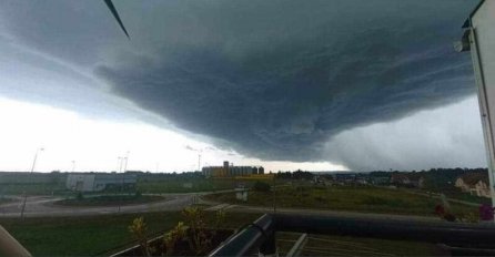 FOTOGRAFIJA IZ ODŽAKA PRIKAZUJE RAZMJERU NEVREMENA: Ovo je nevjerovatno!