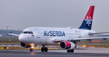 DRAMA U AVIONU ER SRBIJE: Tokom leta iz Beograda do Londona PRINUDNO SLETIO U PRAG, ovo je razlog! Unutra i četvoro djece iz Užica?