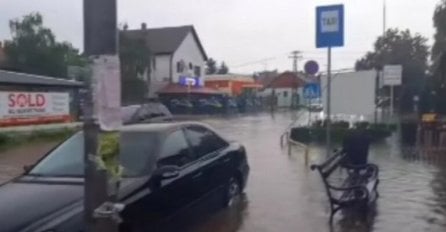 NEVRIJEME SE ŠIRI SRBIJOM: Gradovi su pod vodom, ovdje je daleko najteža situacija (VIDEO)