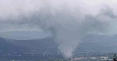 Zabilježen tornado kod Ilirske Bistrice: 'Ne, ovo nisu prizori iz Amerike, ovo je Slovenija večeras'