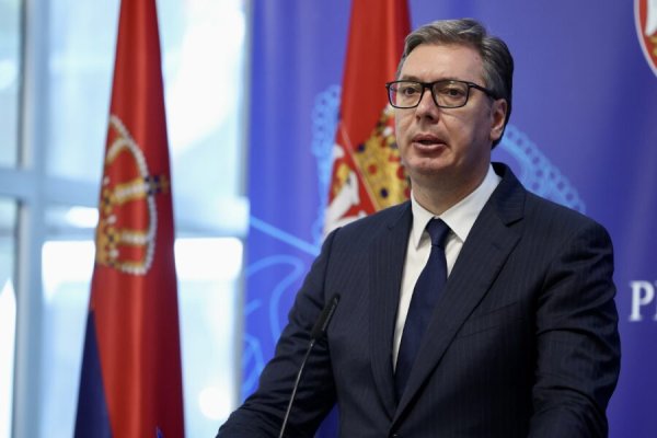 Vučić: Odnosit ćemo se prema sankcijama kao da ne postoje