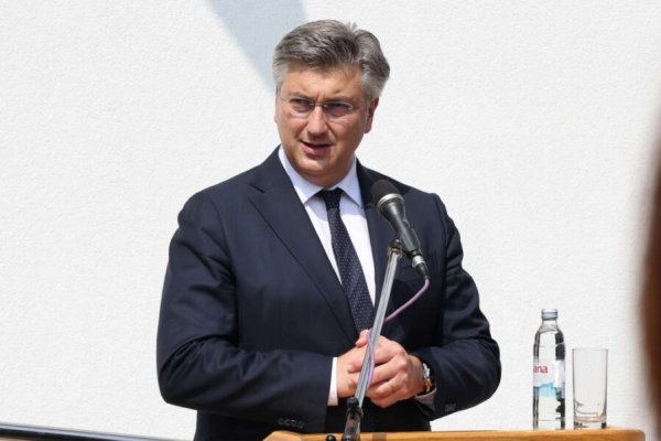 Plenković odgovorio Vučiću i Dodiku: Nikada nećemo prihvatiti optužbe