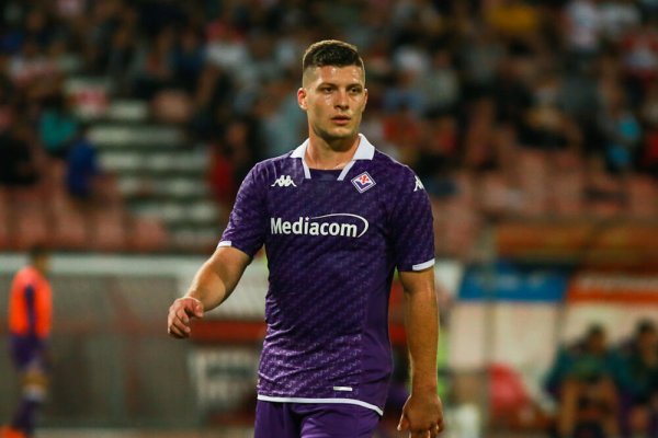 GOTOVO JE, LUKA JOVIĆ PONOVO OBLAČI ZVEZDIN DRES? Italijani plasirali senzacionalnu vest – srpski as se vraća na Marakanu? Delije u EUFORIJI!