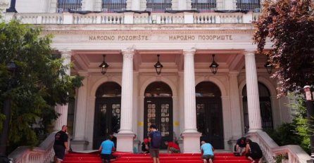 Sve spremno za SFF: Postavljen “red carpet” sa motivima bosanskog ćilima