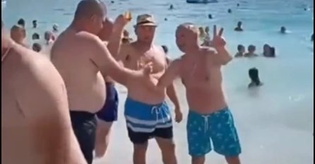 PRIZOR SA CRNOGORSKE PLAŽE zbog kog BUKTI RAT na internetu: "Ovi LJETUJU ZA 10 EURA PO DANU, i pivo su iz Srbije ponijeli"! Da li je ovo LEGITIMNO PONAŠANJE ili pretjeruju, šta kažete?