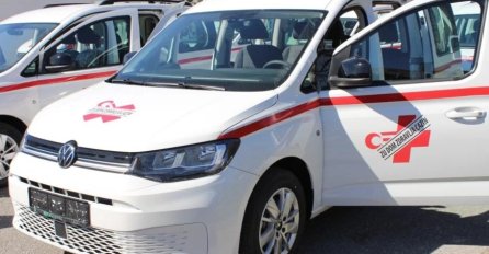 Muškarac u Cazinu pretukao 23-godišnju trudnu suprugu, uhapšen je