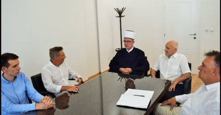 Muftija Fazlović boravio u Gradačcu: Iskazati solidarnost s porodicama žrtava