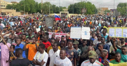 Nigerija poslala delegaciju islamskih učenjaka u Niger, nakon sastanka s vojnom huntom poručili kako je sukob još uvijek moguće riješiti diplomatskim putem