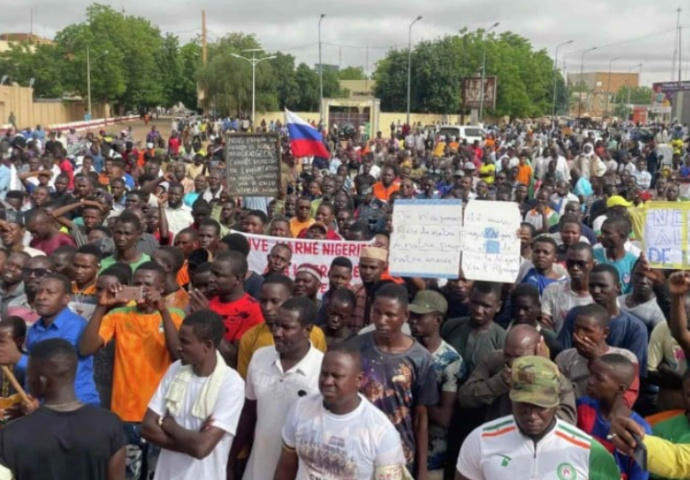 Nigerija poslala delegaciju islamskih učenjaka u Niger, nakon sastanka s vojnom huntom poručili kako je sukob još uvijek moguće riješiti diplomatskim putem