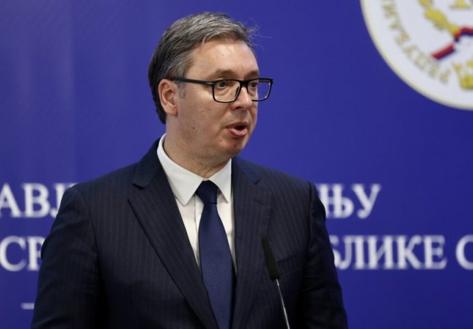 VUČIĆ NAJAVIO: Slijedi najveće povećanje penzija u historiji Srbije