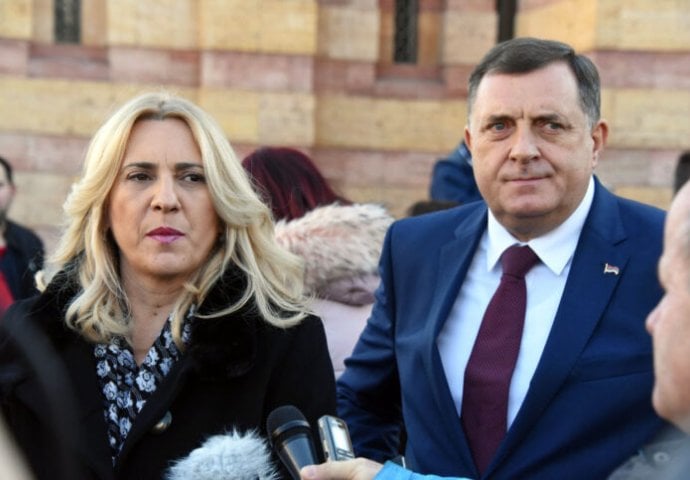 Dodik i Cvijanović doputovali u Budimpeštu