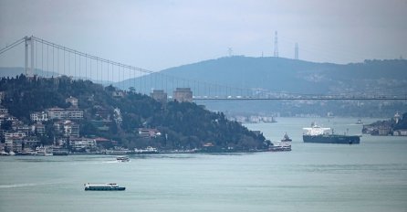 Moreuz  Dardaneli zatvoren zbog velikog šumskog požara u Turskoj