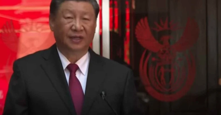 Xi stigao u JAR na BRICS summit, ali se kasnije bez pojašnjenja nije pojavio na sastanku lidera gdje se očekivao njegov govor, odmah su krenule glasine...