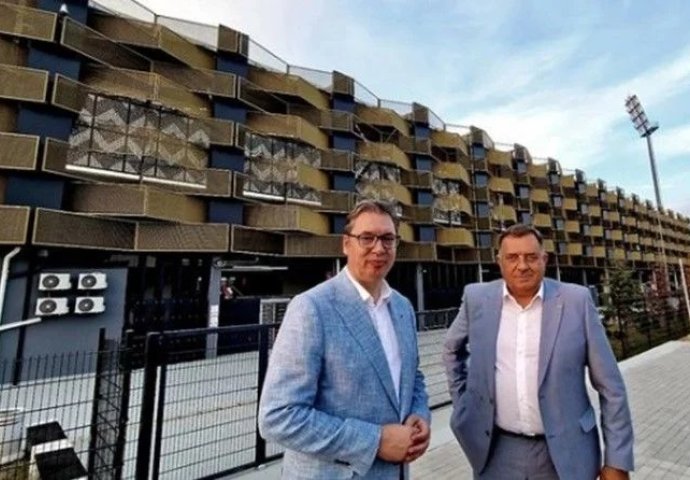 Dodik sa Vučićem obišao novoizgrađeni stadion u Leskovcu: Uspjeh Srbije doživljavam kao svoj