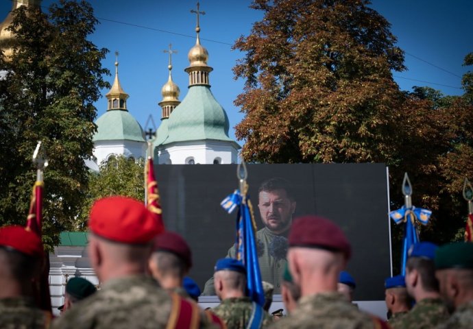 RAT U UKRAJINI, 548. DAN: Siloviti ukrajinski udar na Krim s više od 40 bespilotnih letjelica neposredno nakon operacije iskrcavanja u kojoj je, kako tvrde, ubijeno najmanje 30 ruskih vojnika