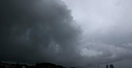 EVO KAKVO VRIJEME NAS ČEKA POSLIJE PAKLENOG VIKENDA: Ciklon donosi jako nevrijeme sa gradom i orkanskim vjetrom