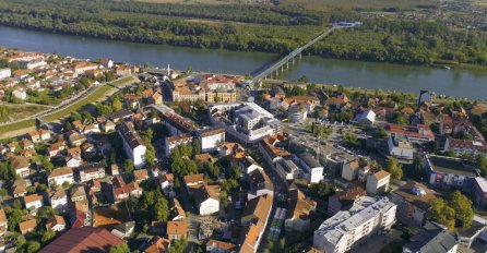 U Brčkom sutra Dan žalosti zbog pogibije majke i kćerke Smajić