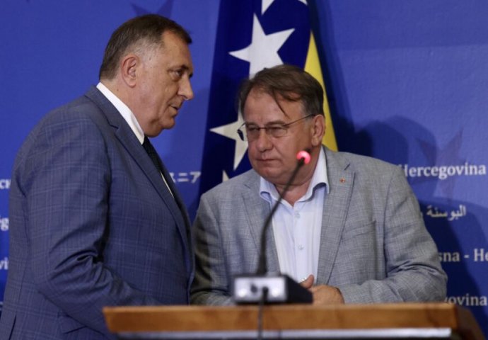 SNSD, HDZ BiH i Trojka zakazali novi sastanak u Sarajevu