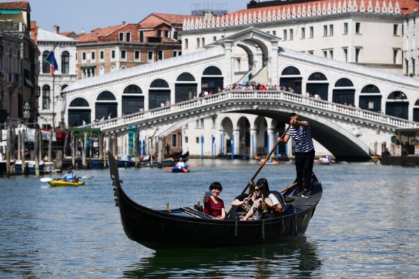 Venecija će na proljeće turistima naplaćivati ulaz u grad