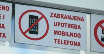 Još jedna škola u BiH zabranila mobitele