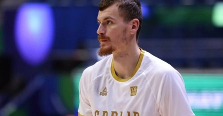 BRUTALNA PORUKA NEBOJŠE MEDOJEVIĆA: Neko za Srbiju daje BUBREG, neko jetru zbog OPIJANJA!