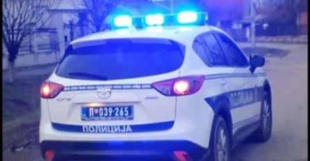 STRAŠNA POTJERA U NOVOM SADU: Nasrnuo na inspektora automobilom - mladi vozač poznat od ranije policiji?!