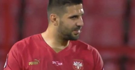 ORLOVI NE ZNAJU ŠTA IH JE VEČERAS SNAŠLO USRED BEOGRADA: Mitrović pljuje, Vlahović potpuno paralizovan od šoka (VIDEO)