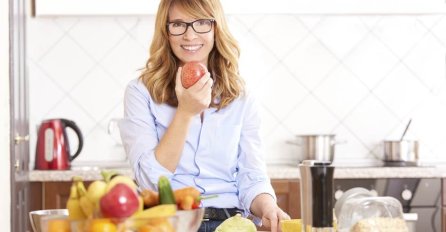 OVE DVIJE NAMIRNICE ZABORAVITE AKO STE PREŠLI 40-U: Ubrzavaju starenje, oštećuju kožu i krvne sudove