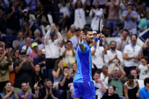 NOVAK RASPLAKAO ČITAV NJUJORK: Đoković čudesnom partijom osvojio 24. Grend slem, pa odao počast Kobiju Brajantu! (VIDEO)