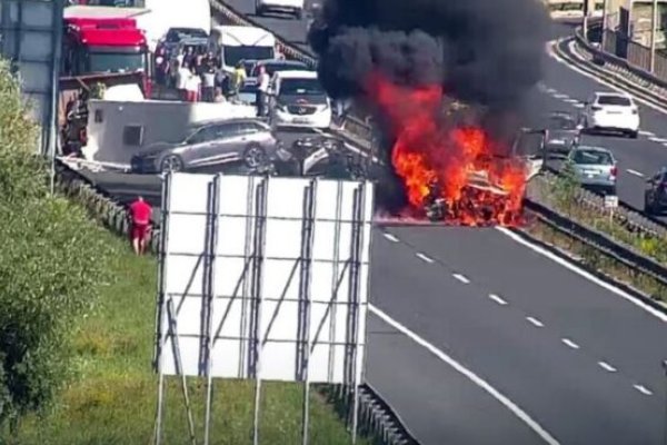 TEŠKA NESREĆA KOD LJUBLJANE: Najmanje troje poginulih