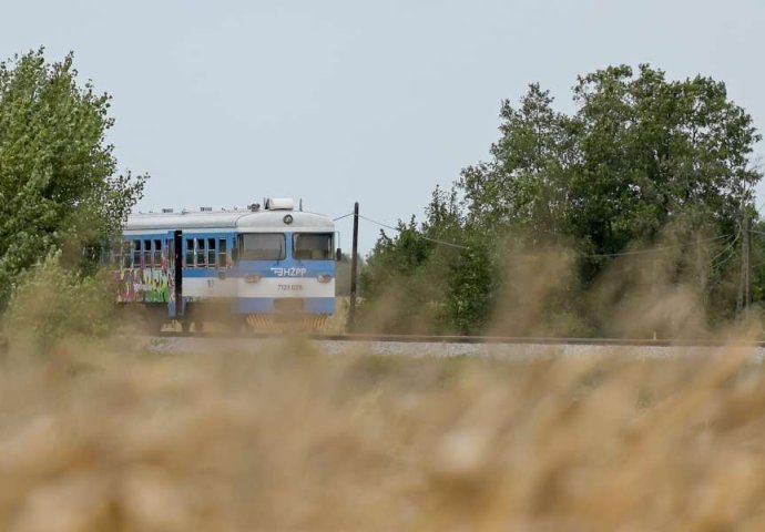 Čapljina: U naletu voza poginula ženska osoba