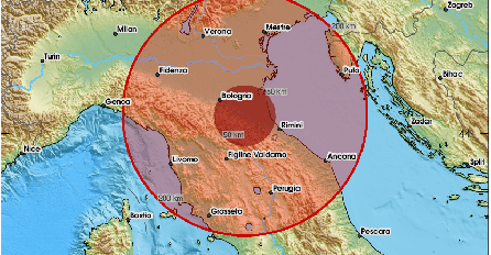 HAOS U ITALIJI NAKON JUTROŠNJEG SNAŽNOG ZEMLJOTRESA: Građani na ulicama, zatvorene škole, evakuisan starački dom