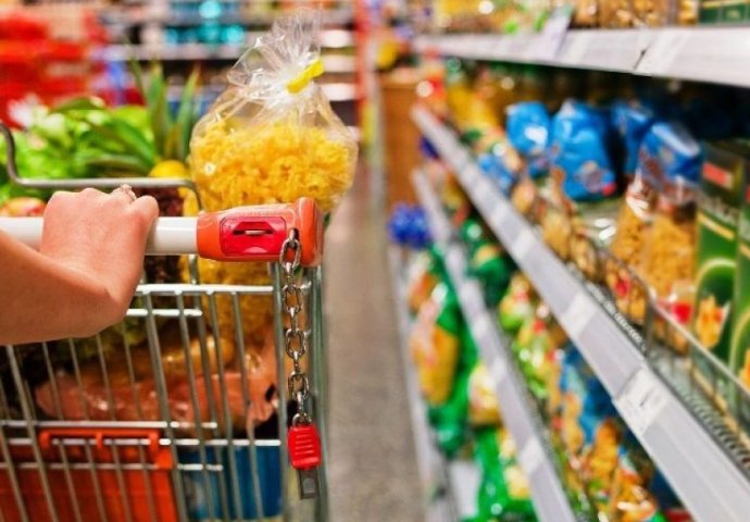 Dok Hrvatska i Srbija usvajaju mjere: EVO HOĆE LI NAŠA DRŽAVA ZAMRZNUTI CIJENE HRANE