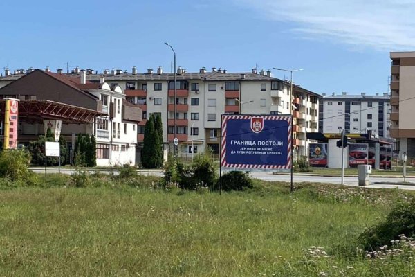 I u Istočnom Sarajevu postavljen bilbord: “Jer niko ne može da sudi RS”