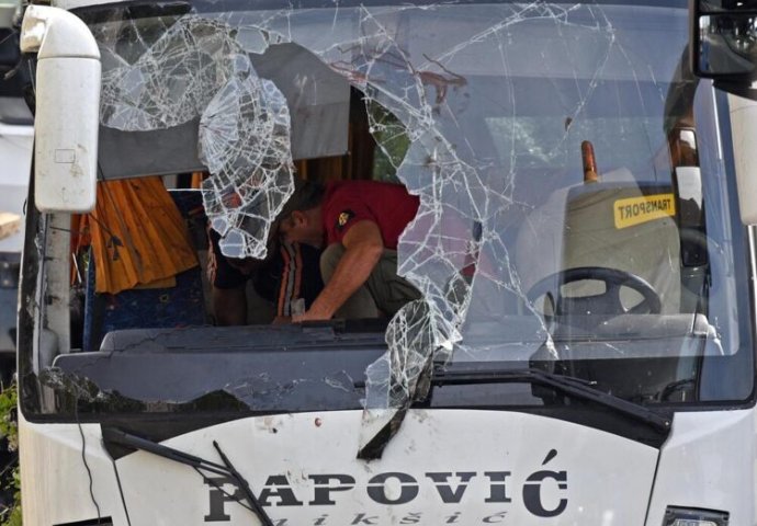 Među povrijeđenim u slijetanju autobusa u Crnoj Gori i bh. državljanin