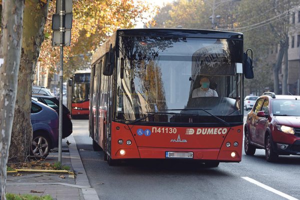 PUTNICIMA NA LINIJI 73 BILO NEPRIJATNO ZBOG OVOG PRIZORA IZ BUSA: U sve umiješana djevojčica, a zbog njenih riječi Beograđani u ŠOKU!