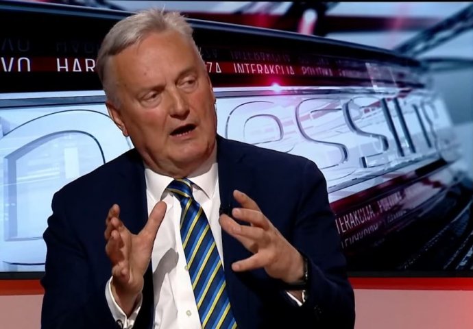 Lagumdžija: Bošnjaci ne smiju upasti u zamku kao Srbi, sukob sa Zapadom bi bio poguban