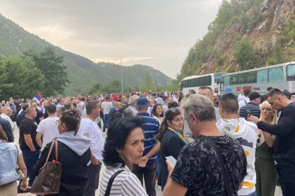 U Lapišnici počinje novi protest podrške za Dodika i Lukića (FOTO)