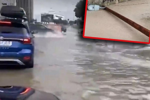 GROM PRESJEKAO BANDERU NAPOLA U SPLITU! Pogledajte kakvo nevrijeme ide ka nama, kiša potopila dijelove grada, pada i ne staje (VIDEO)