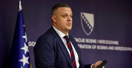 Mijatović poručio patrijarhu Porfiriju: "Oko vas je bilo puno lažnih vjernika, ne mogu ja toga"