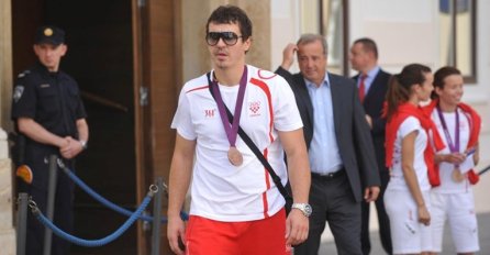 BH. GOROSTAS OGORČEN: Jusuf Nurkić poslao jasnu poruku o slučaju Denisa Buntića!